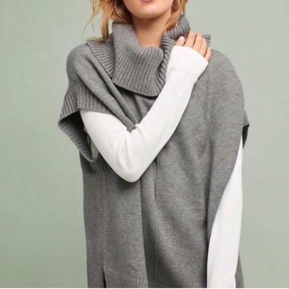 Anthropologie Moth Grey Turtleneck Cowl Neck Poncho Sweater Women's Size Medium - Picture 1 of 9